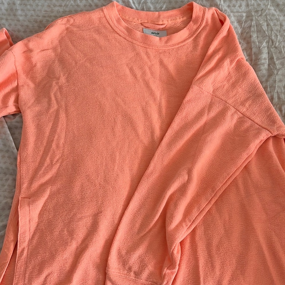 Basically new aerie sweatshirt